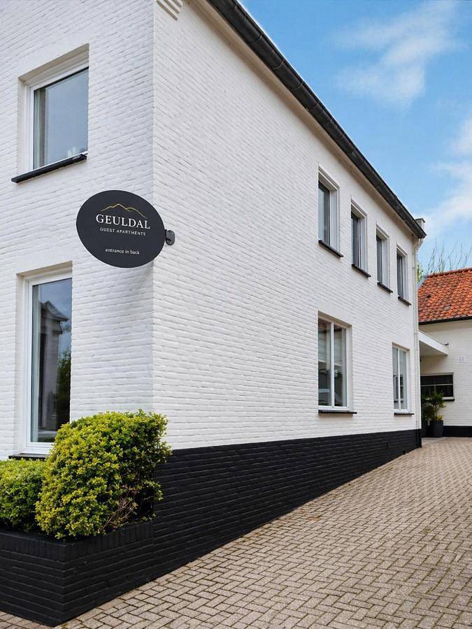 Vakantieappartement voor 2 personen, with Terras and Tuin as well as Uitzicht in Schin op Geul