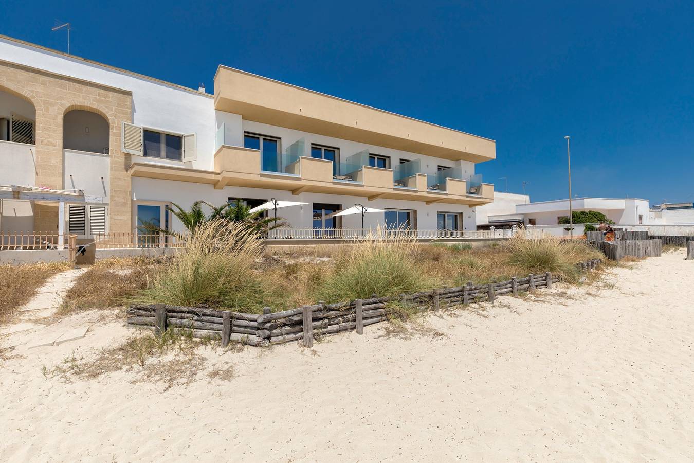 Nella Suites - Camera Comfort in Torre Lapillo, Golfe de Tarente