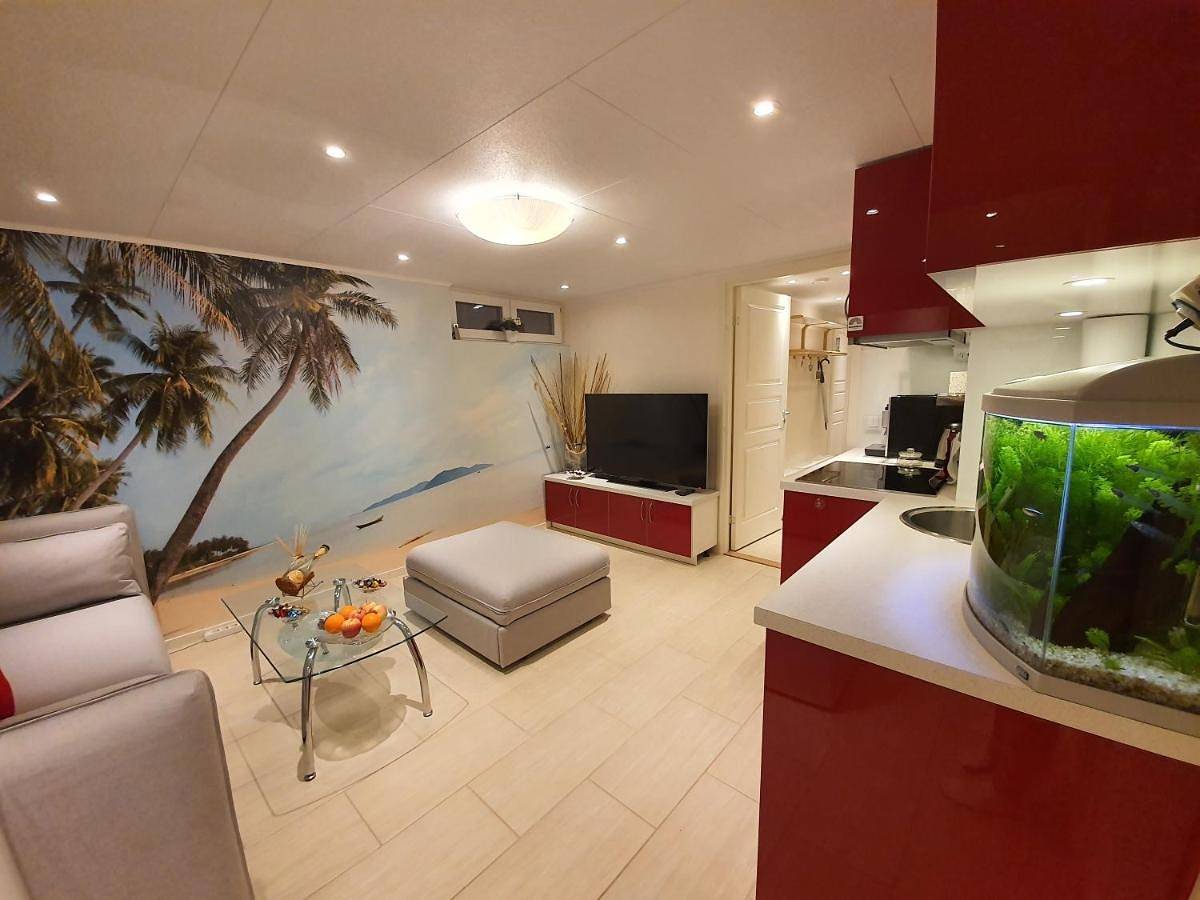 Appartement entier, Cozy apartment with garden in Huddinge, Mer Baltique suédoise