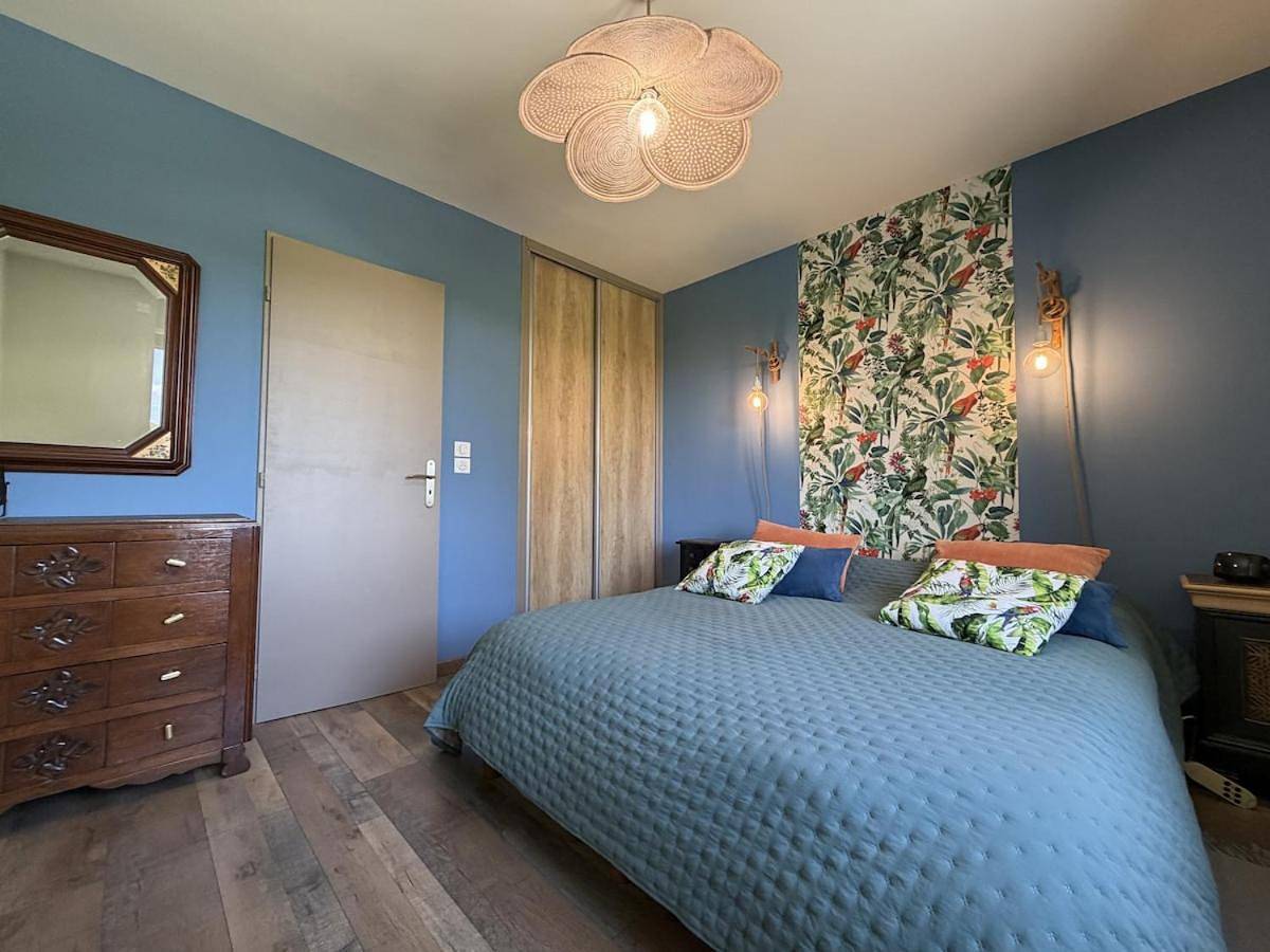 Two-Bedroom House in Bagnot, Région de Beaune