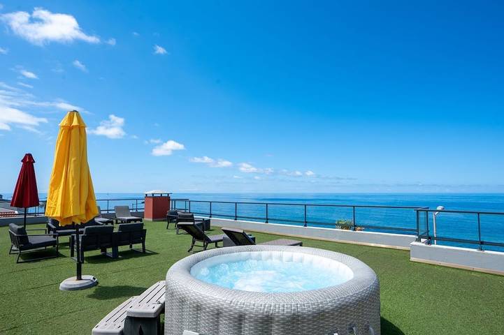 Casa de férias para 8 pessoas, com terraço e jardim em Paul Do Mar