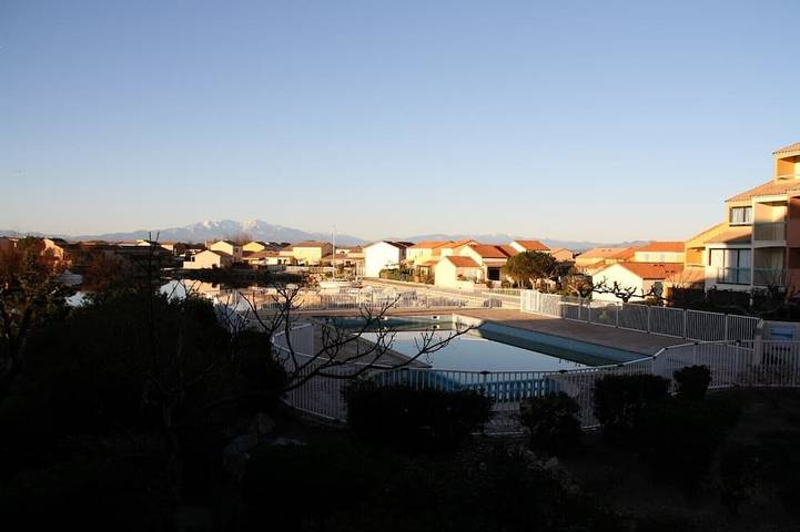 Ferienwohnung für 4 Personen, mit Pool und Balkon in Le Barcarès