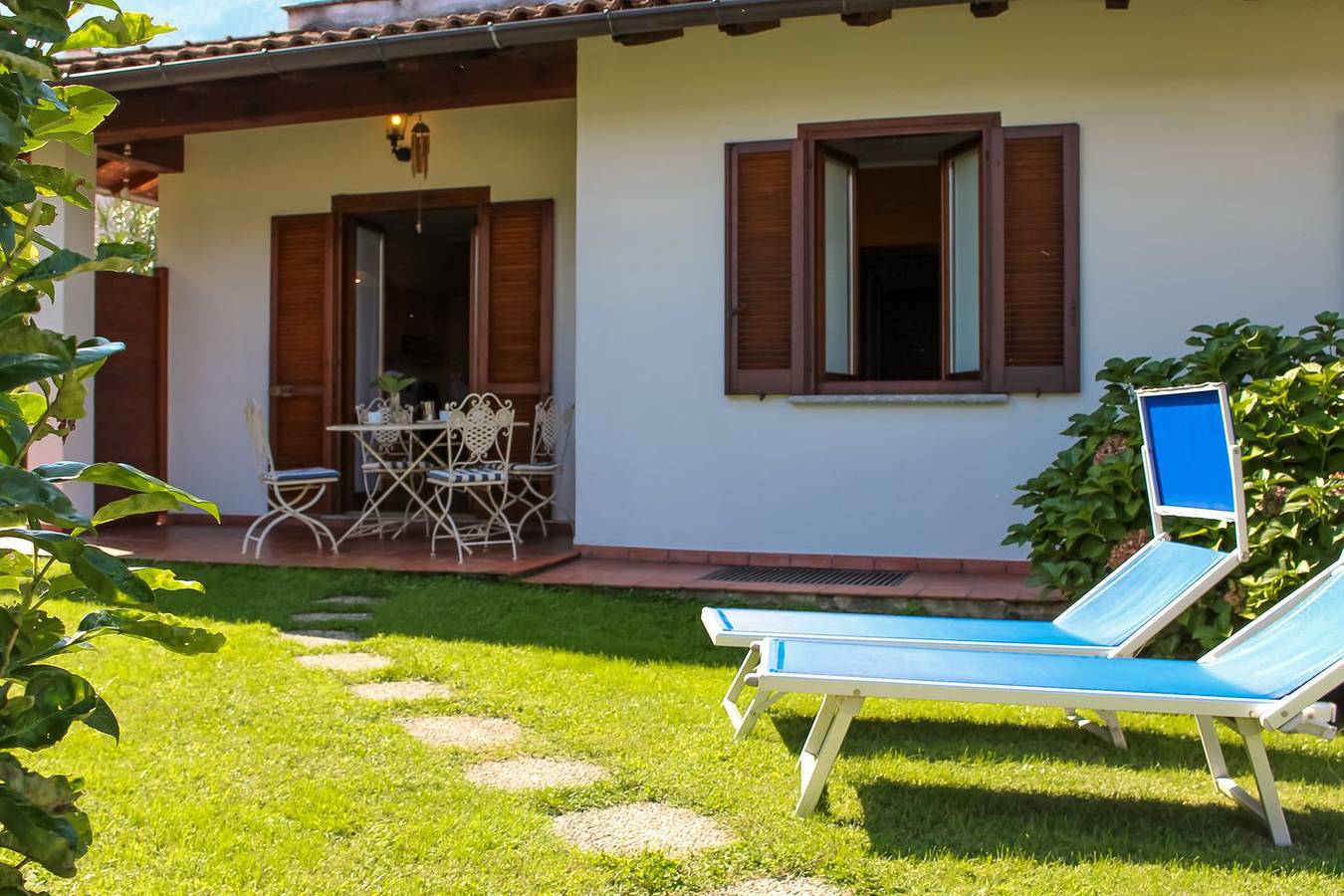 Apartamento entero, Quattro Stagioni Spring Garden Holiday Apartment with Pool in Cólico (Italia), Alpes de Orobie Occidental
