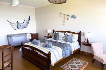 Holiday Rental for 12 People in Borth, Ceredigion, Photo 3