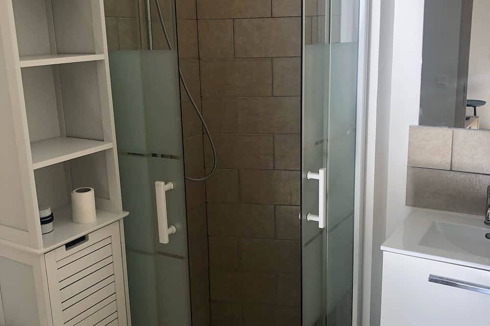 Appartement entier, Location Corse,T2, Haute-Corse, Balagne, Corbara, 2 pers, Calme et repos assurés in Corbara, Région de Calvi
