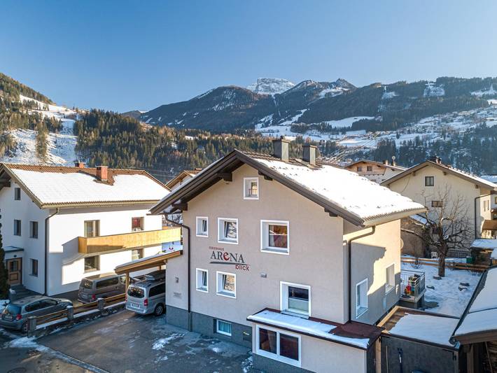 Ferienhaus für 13 Personen, mit Terrasse und Garten in Zell am Ziller