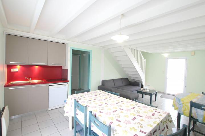 Gîte pour 6 personnes, avec jardin, animaux acceptés à Siouville-Hague - 4