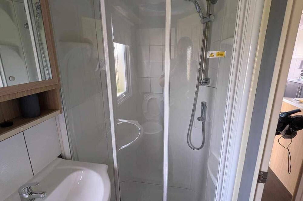 Modern 6 berth caravan at Ty Mawr Holiday Park, North Wales in Towyn, Conwy region