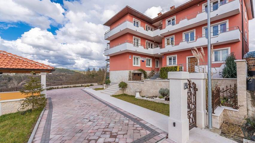 Ferienwohnung für 3 Personen, mit Garten