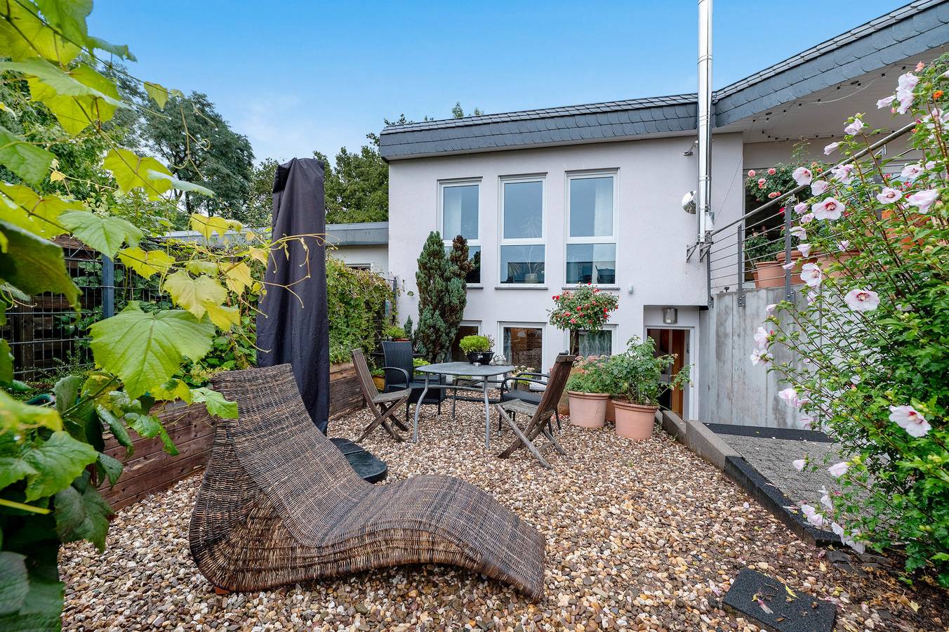 Geheel appartement, Appartement 'Bei Annemarie' met privé terras, privé tuin en Wi-Fi in Trier, Moseleifel