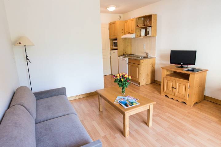 Studio pour 2 personnes, avec balcon et piscine