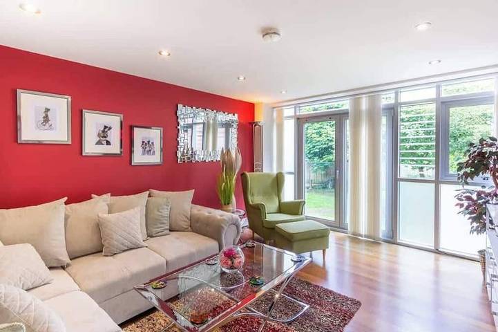 Ferienhaus für 10 Personen, mit Balkon und Garten - 1
