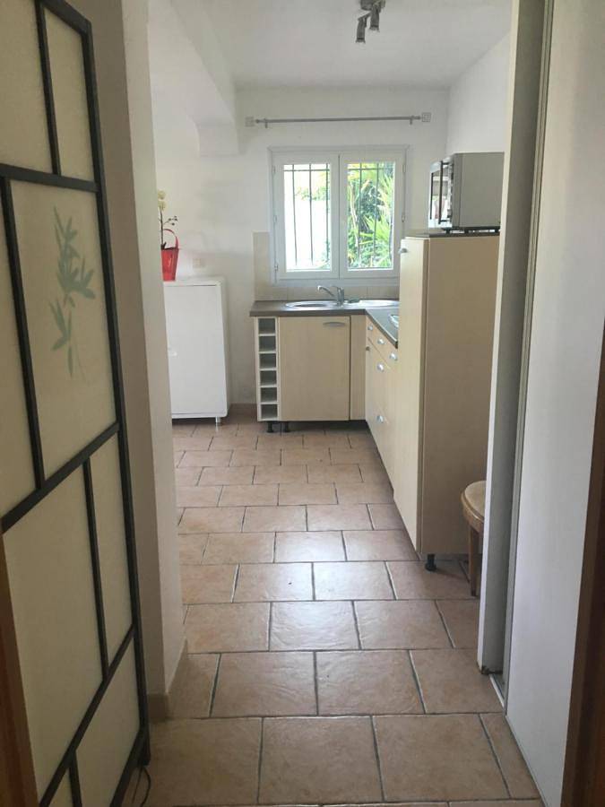 Gîte pour 2 personnes, avec terrasse à La Trinité - 2