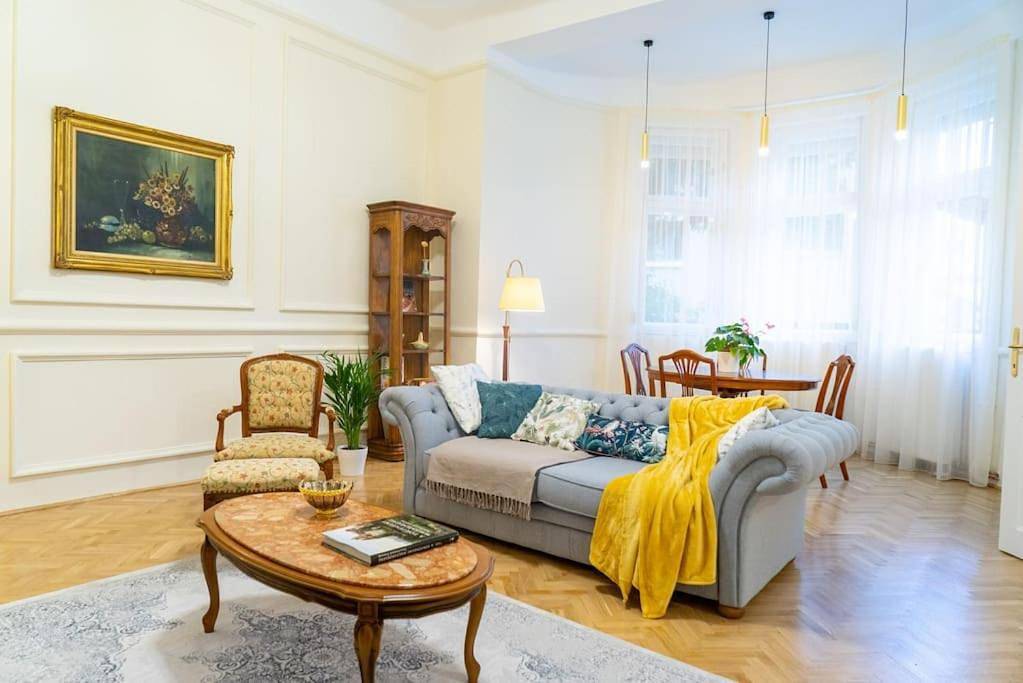 Cały apartament, Kastély Apartman in Eger, Komitat Heves