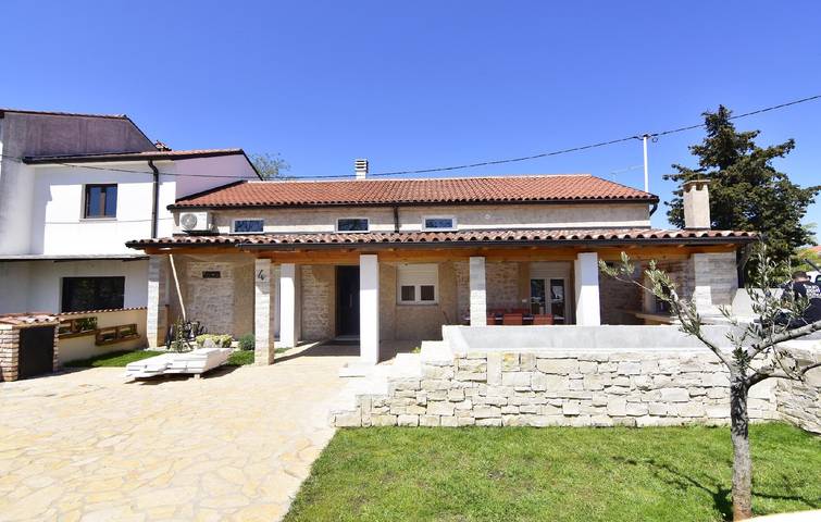 Casa de vacaciones para 8 personas, con jardín además de piscina y terraza - 1