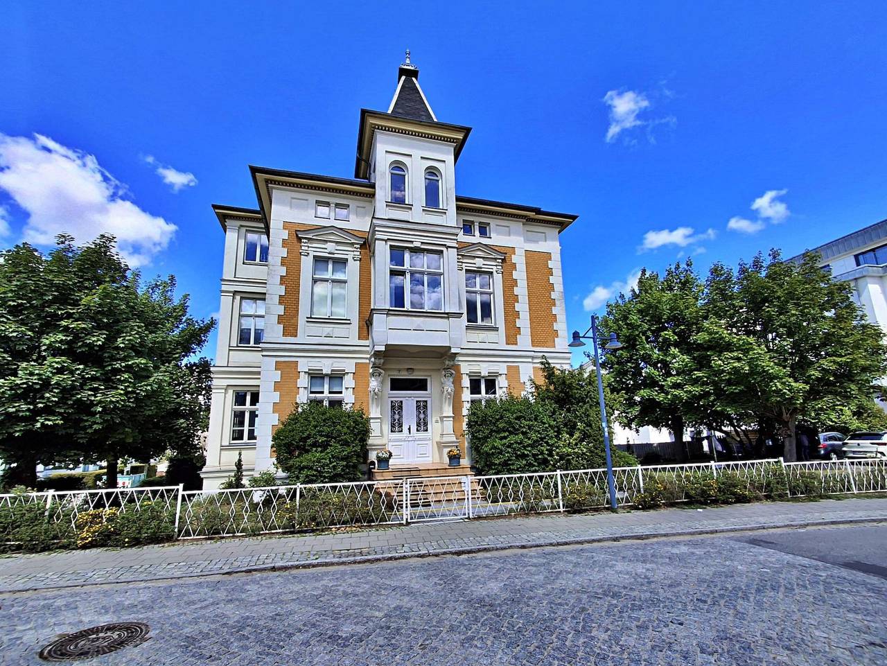 Ganze Ferienwohnung, Ferienwohnungen in liebevoll restaurierter Villa in Drei Kaiserbäder, Heringsdorf