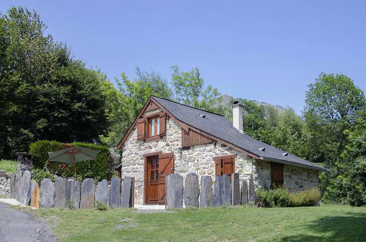 Casa de huéspedes para 2 personas, con terraza, Se admiten mascotas en Pirineos franceses