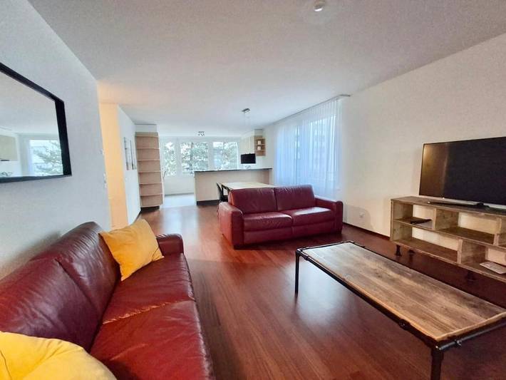 Appartement de vacances pour 8 personnes, avec balcon