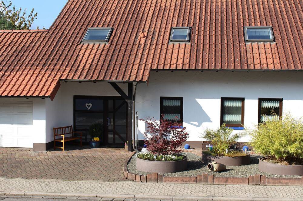 Ganze Wohnung, Familienfreundlich, ruhig, ebenerdig, Nähe zu Radwegen, Freizeiteinrichtungen, in Sankt Wendel, Saar-Nahe-Bergland