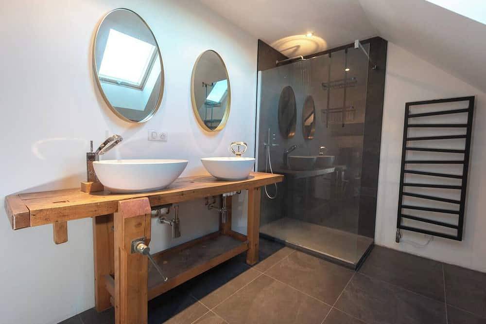 Apartamento entero, Modern and bright family loft – near Annecy in Metz-Tessy, Región de Annecy