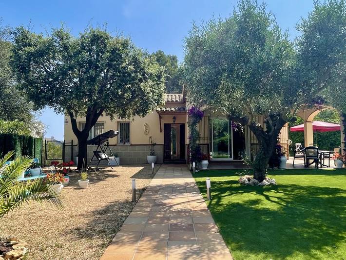 Casa rural para 7 personas, con jardín y balcón en Pals - 3