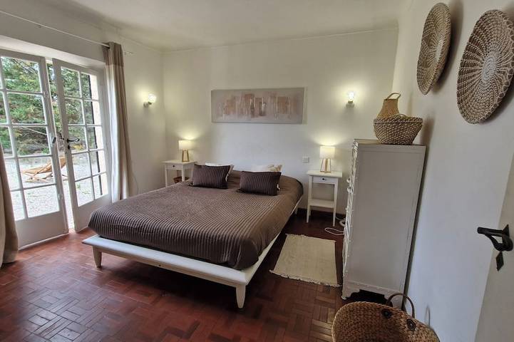 Location de vacances pour 10 personnes, avec jardin et terrasse dans Office de Tourisme Sainte Maxime - 3