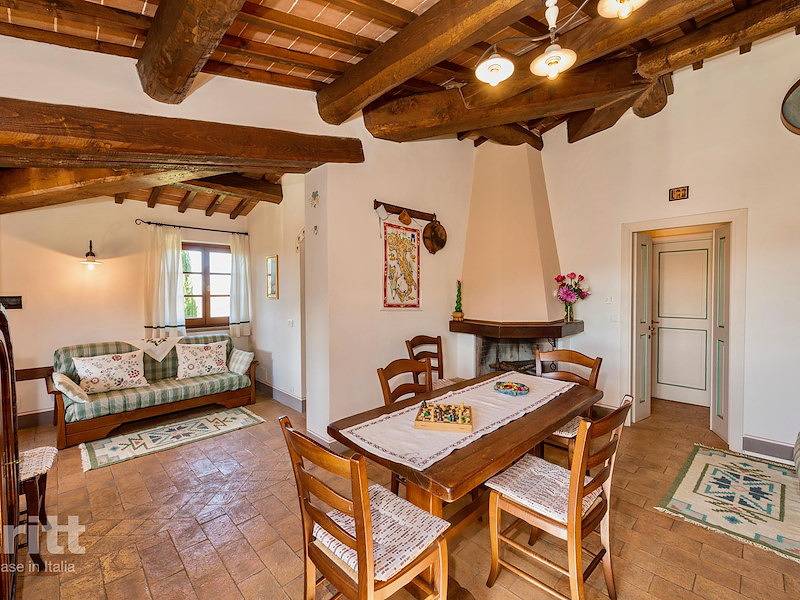 Tritt — This apartment for 7 people is located among the olive and pine trees in Citta della Pieve in Città della Pieve, Provincia de Perugia