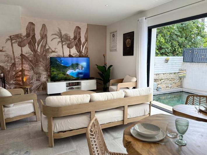 Location de vacances pour 6 personnes, avec piscine et terrasse à Alès - 4