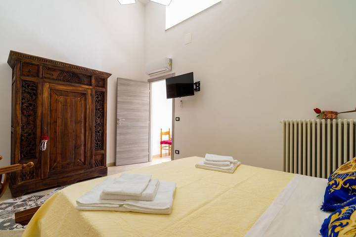 Casa vacanze Lu Sule' con giardino e aria condizionata in Casamassella, Uggiano la Chiesa