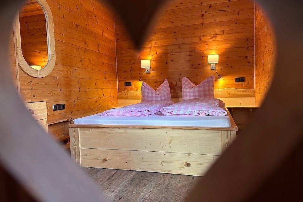 Zonnige idylle op 1300 m met een groot terras tegenover de bergen in Sankt Johann im Pongau, Ski Amadé