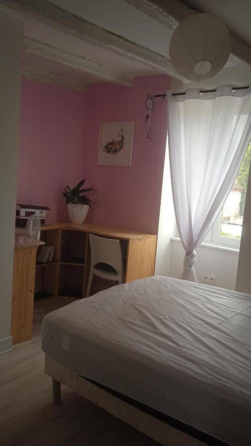 Location de vacances pour 7 personnes, avec Terrasse ainsi que Jardin et Piscine à Reilhaguet - 3