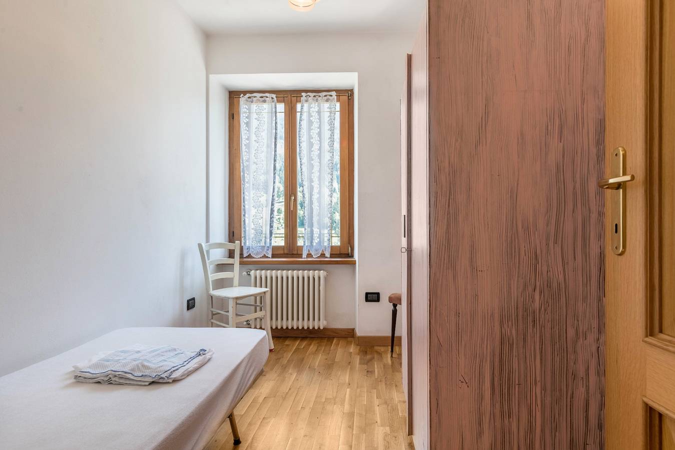 Huisdiervriendelijk appartement 'Tra i Due Laghi' met uitzicht op het meer & terras, foto 14