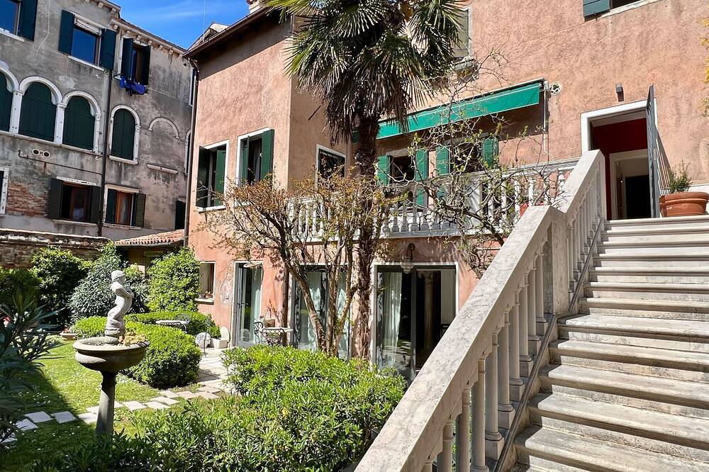 Appartamento vacanze a Venezia a partire da 793€ a notte