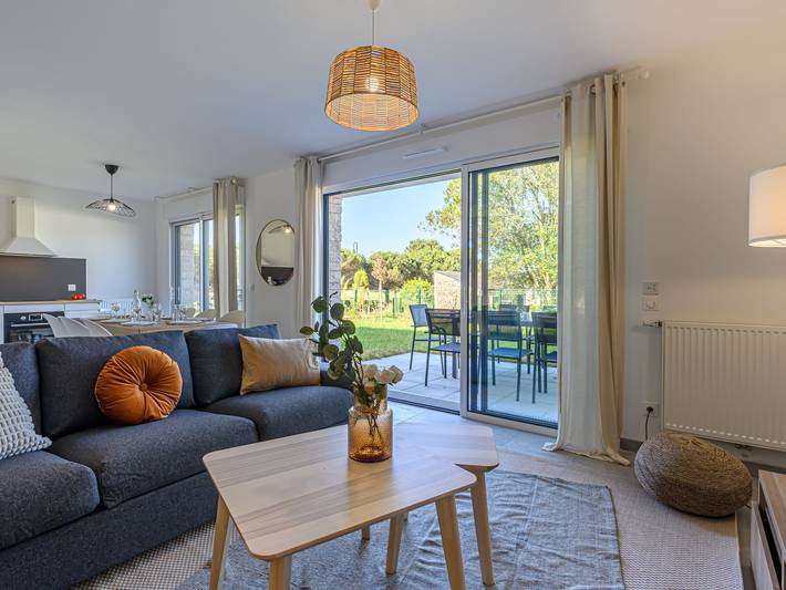 Location de vacances pour 8 personnes, avec jardin et terrasse dans Casino de Carnac