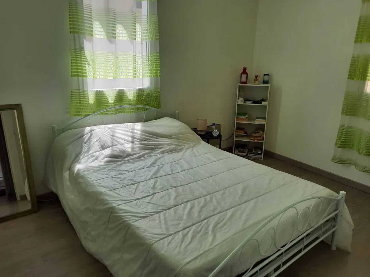 Apartamento entero, Apartamento luminoso en el centro de Digne-les-Bains con balcón. in Digne-les-Bains, Alpes de Alta Provenza