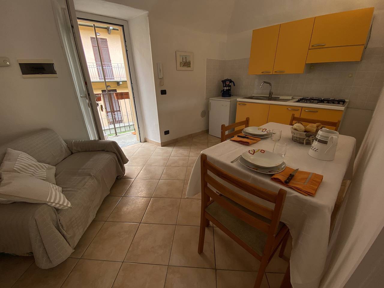 Ganze Wohnung, Quick Home - Appartamento per due in Biella, Biella Provinz