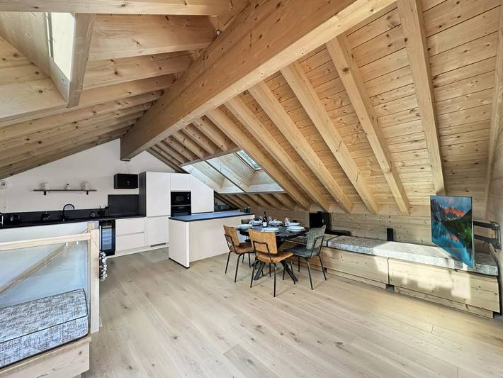 Gîte pour 6 personnes, avec balcon dans Office De Tourisme Des Carroz - 4