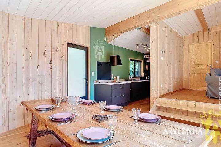 Location de vacances pour 6 personnes, avec Terrasse à Chambon-sur-Lac - 4