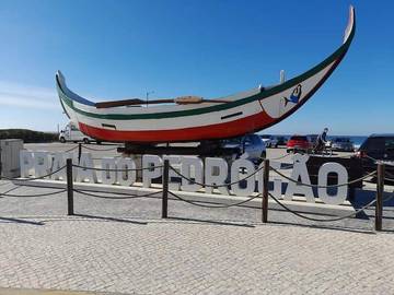 Gîte pour 2 personnes, avec balcon dans Coimbrão