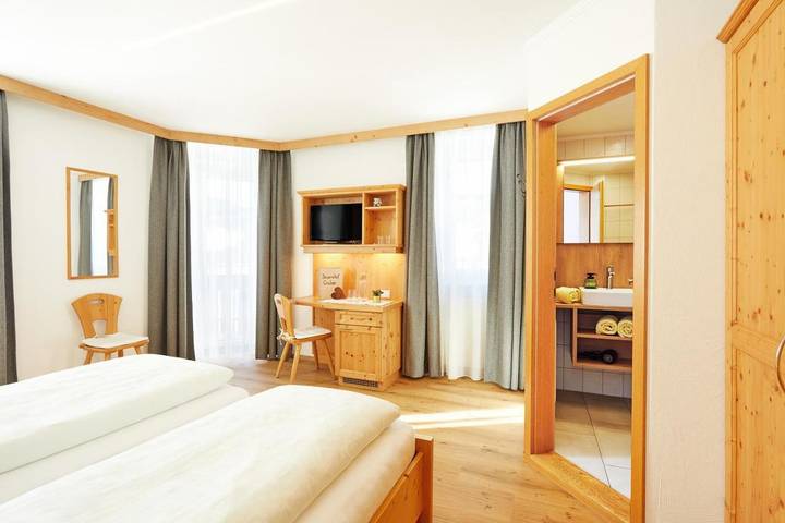 Ferienhaus für 3 Personen, mit Balkon und Terrasse sowie Garten und Ausblick in Sankt Lorenzen im Lesachtal