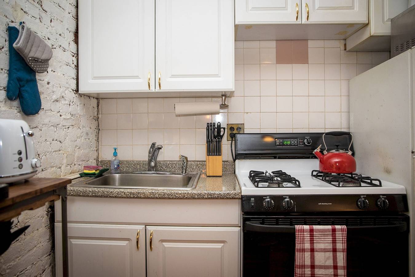 Apartamento entero, Sunny, Fully Furnished Studio in Chelsea! in Manhattan, Nueva York