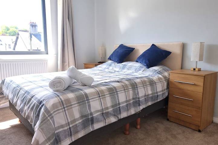 Whole house with parking and garden in Conwy. Pets welcome in Conwy, Snowdonia