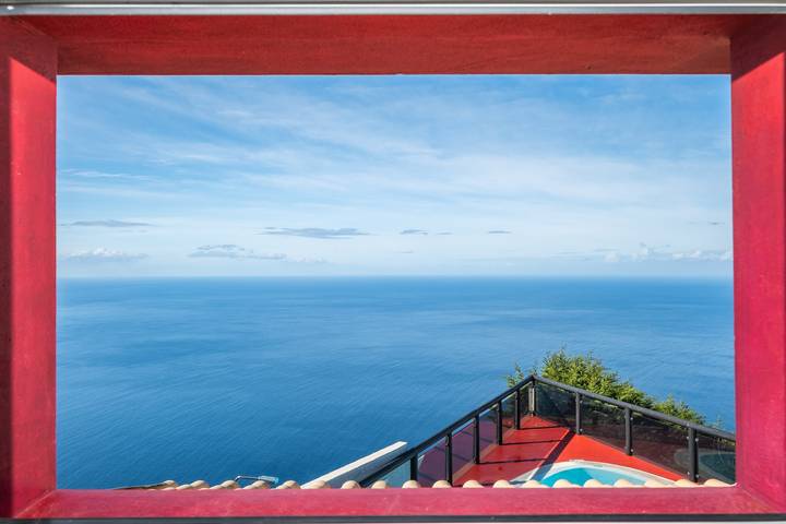 Casa de férias para 4 pessoas, com vista para o mar e jardim em Madeira