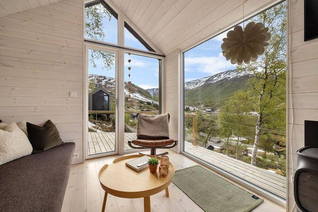 Tiny Mountain Cabin I in Strandafjellet, Stranda 