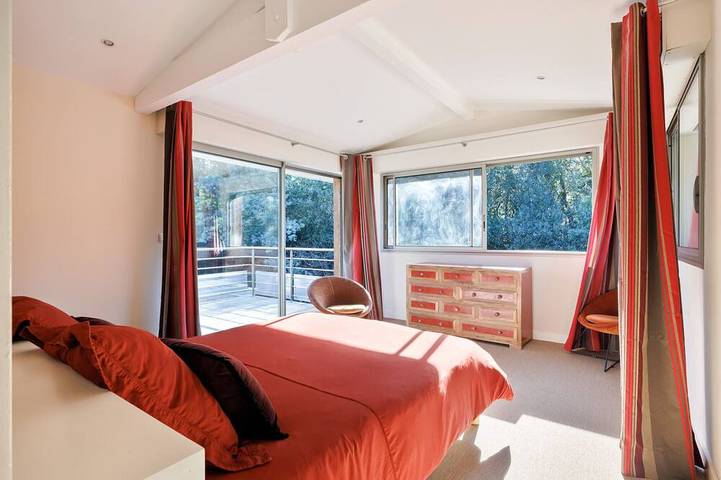 Location de vacances pour 12 personnes, avec jardin dans Plage Naturistes - 4