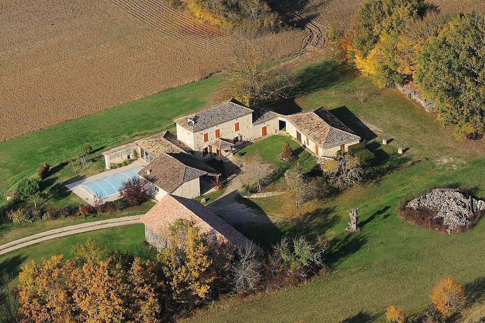 Charming cottage in Montaigu-de-Quercy, Tarn-et-Garonne