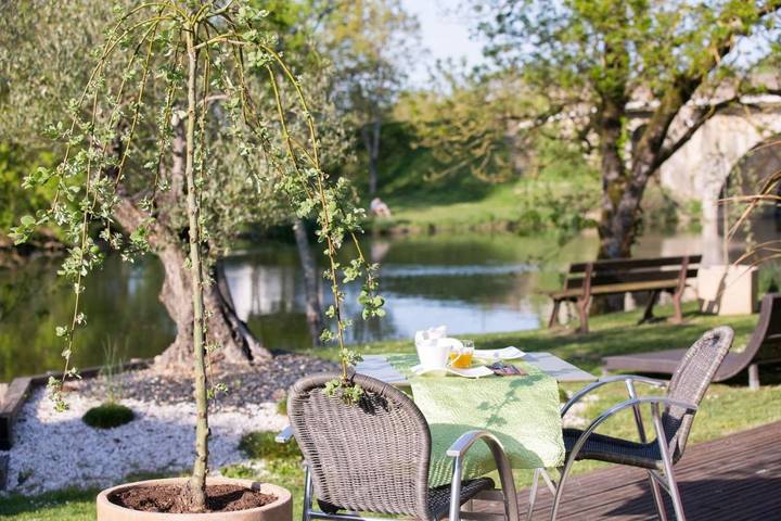Hôtel pour 2 personnes, avec jardin et vue, animaux acceptés à Velluire - 3
