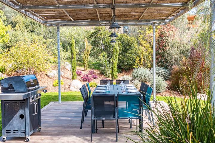 Location de vacances pour 12 personnes, avec piscine et jardin, animaux acceptés dans Pinarellu - 4