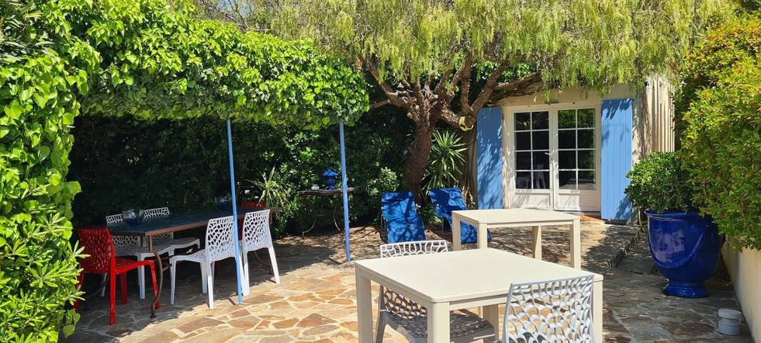 Villa für 6 Personen, mit Terrasse und Garten sowie Ausblick
