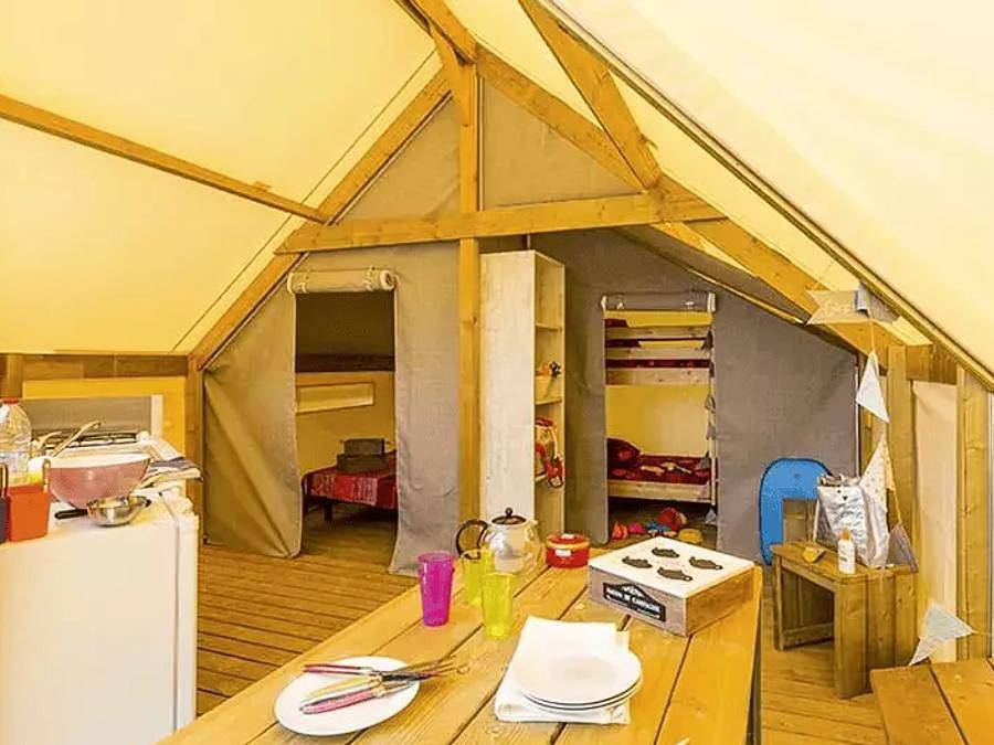 Camping Val de Loire en Ré  - Safarizelt 4 personen - Lodge-Zelt 3 Zimmer 4 Personen Ohne Sanitäranlagen in Le Bois-Plage-en-Ré, Ile de Re